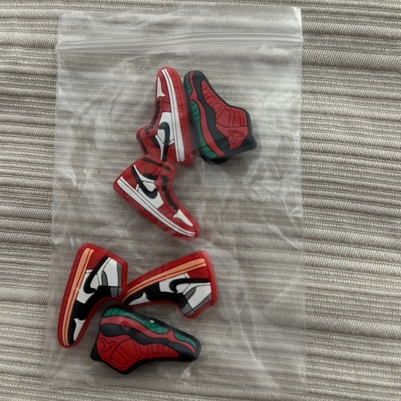 Set of 6 Nike Jordan  ShoeCharms for Shoes NEW IN PACKAGE - Picture 6 of 6